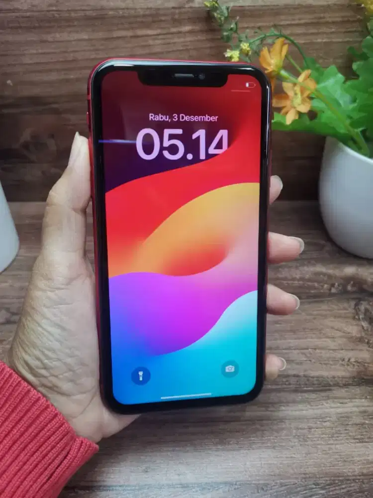 Iphone 11 64 GB red inter mulus fullset bergaransi murah bisa tt hp
