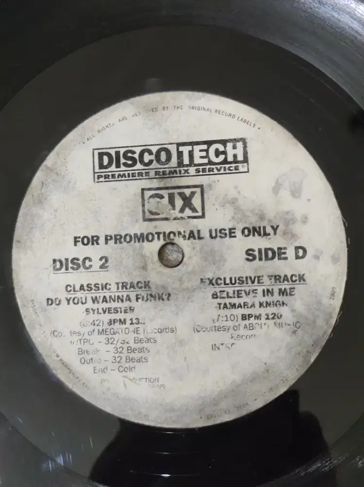 Piringan hitam/plat single