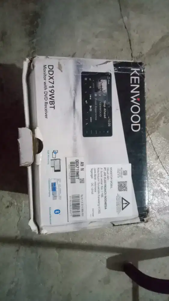 Tipe mobil inova sensor kamera belakang