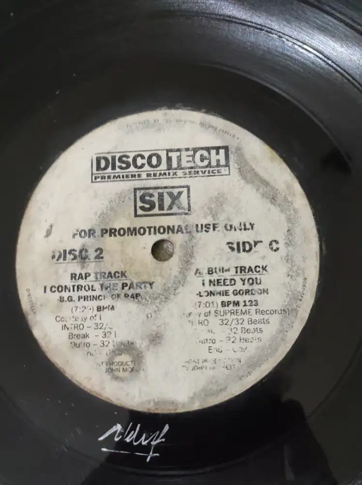 Piringan hitam/plat single