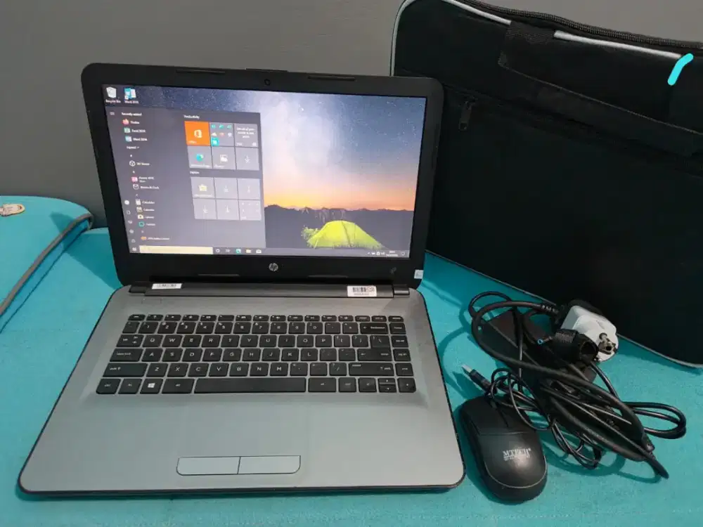 laptop HP Core i3. Ram 8gb/500gb. Body slim. Normal