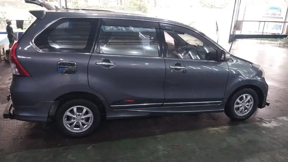 Toyota Avanza 2012 Bensin