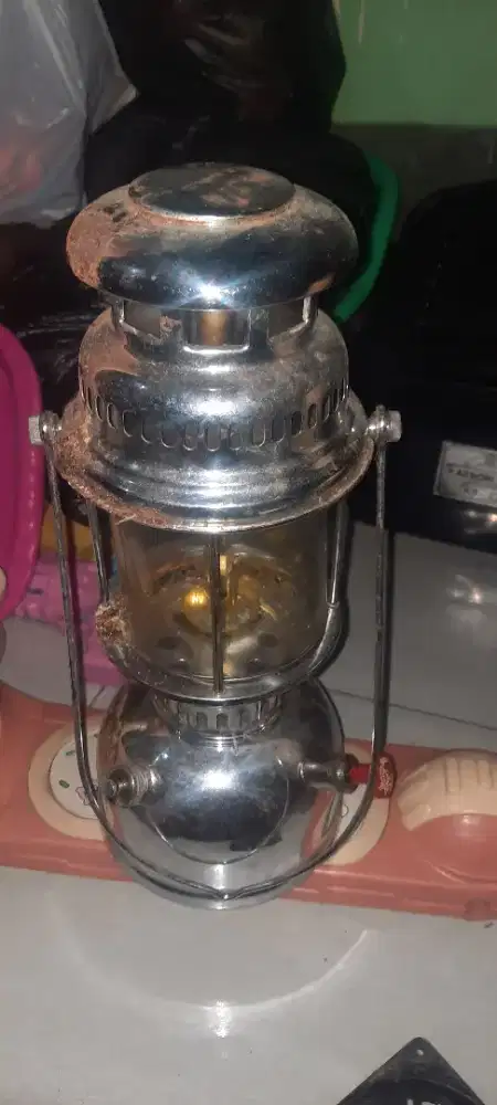 Lampu minyak jadul petromax