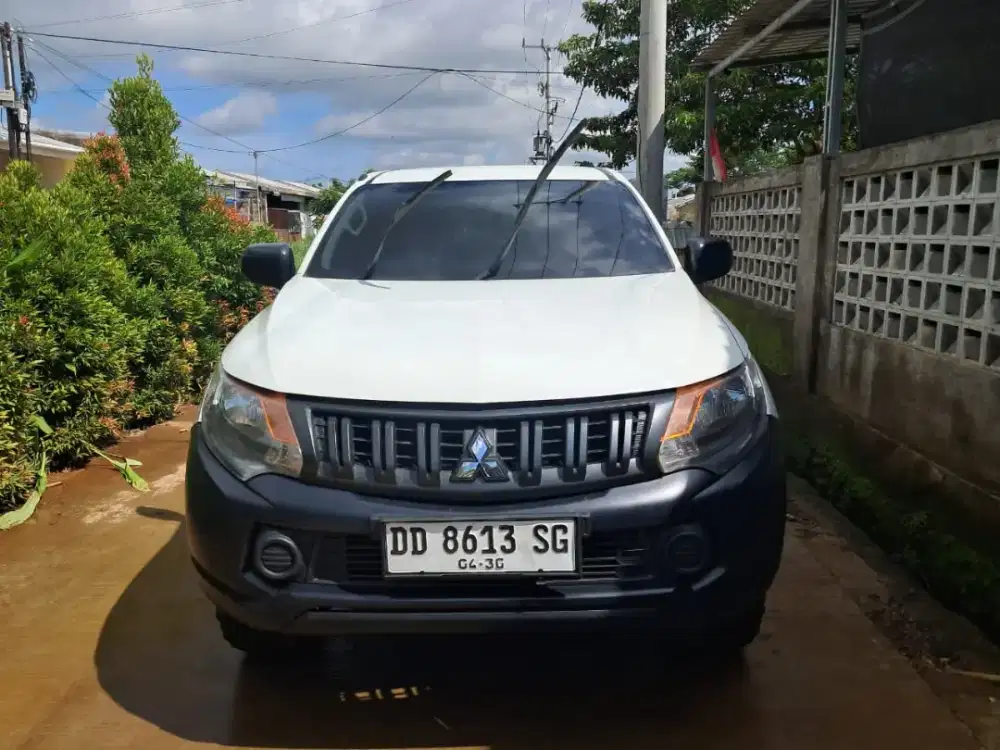 Dijual Mitsubishi Triton hdx th 2019