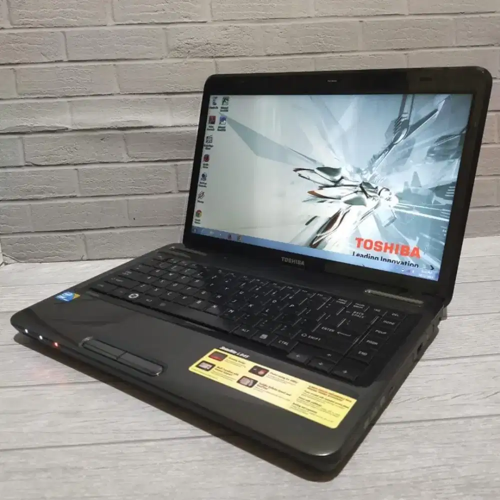 SSD500GB RAM4GB Laptop 14 inch TOSHIBA Satellite L645 NORMAL