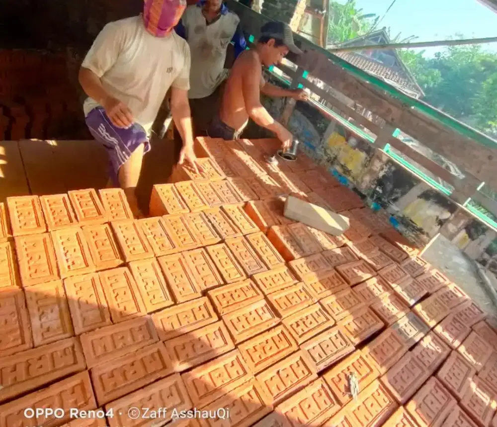 freongkir bata pres mrh dr mojosari pengrajin