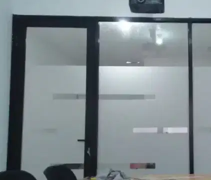 Pusat Kaca film menerima panggilan rumah memberikan pelayanan terbaik