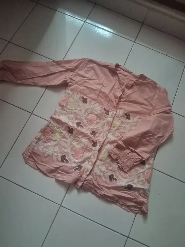 Baju atasan wanita bordir dusty pink