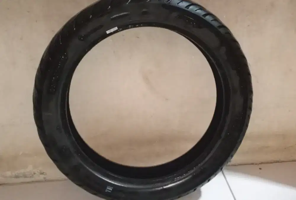 Ban motor ukuran 90/90-14