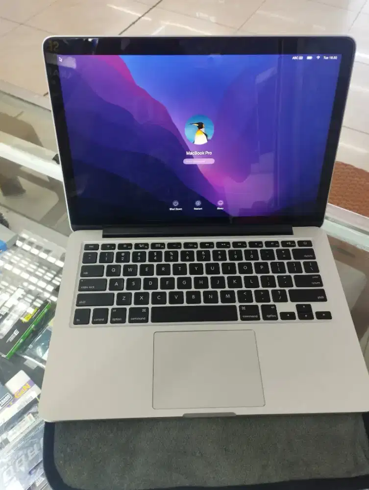 Macbook A1502 th 2015 RAM 8Gb SSD 512Gb