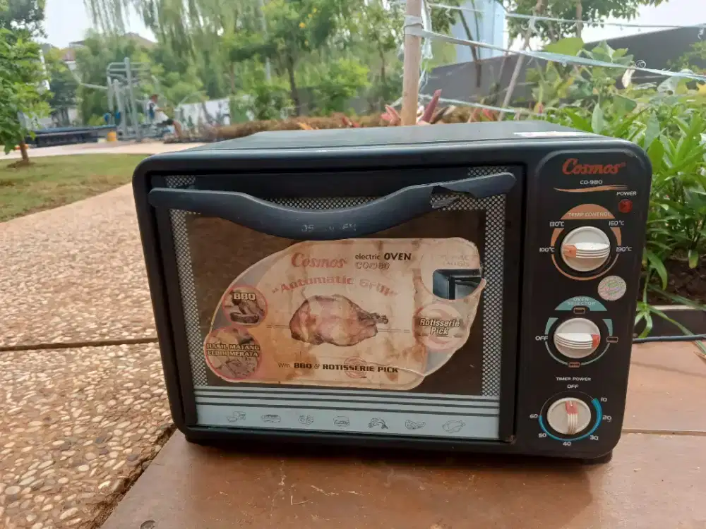 Oven Cosmos Jarang digunakan, Seperti Baru