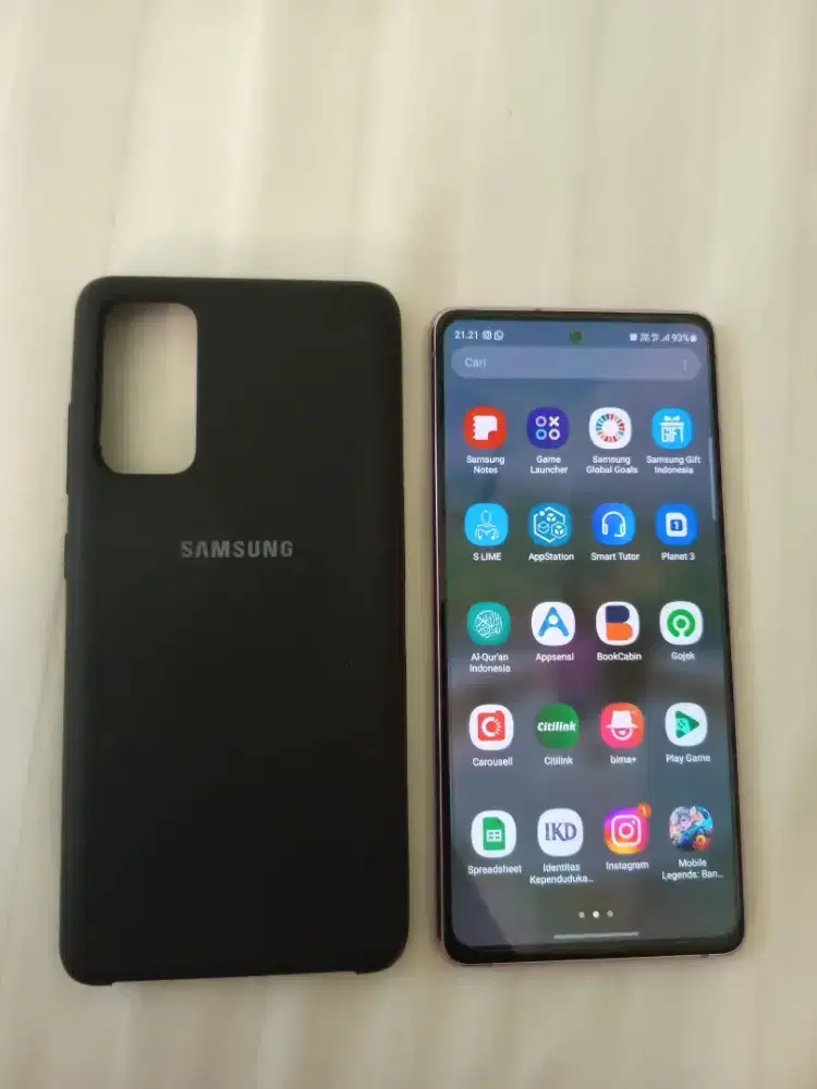 Samsung Galaxy S20 FE 8/128Gb ex SEIN