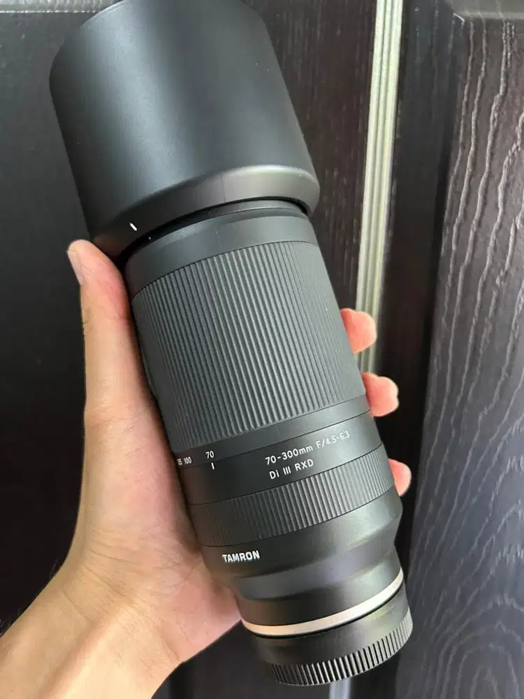 Lensa Tele Tamron 70-300mm for Sony E-Mount