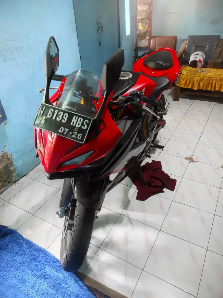 Cbr 150r tahun 2021