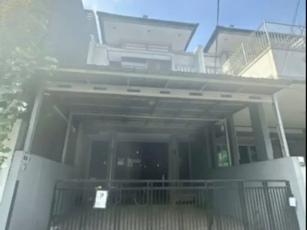 Rumah 2 Lantai Minimalis Siap Huni di Kelapa Gading Jakarta Timur - Lokasi Strategis