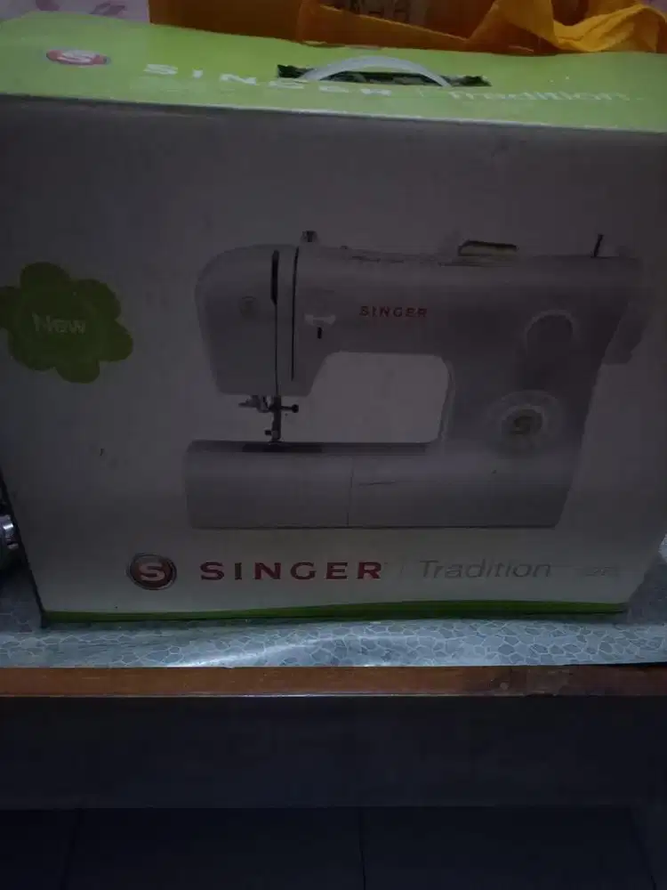 Mesin jahit singer tradition 2273