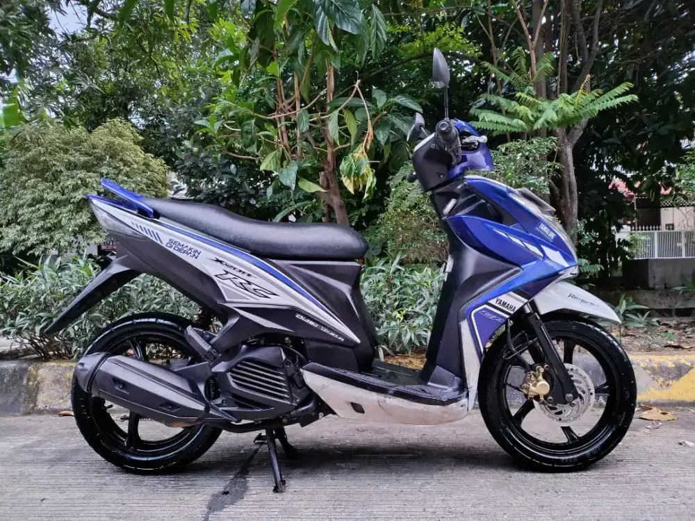 Yamaha Xeon RC 125 FI GP Edition 2013