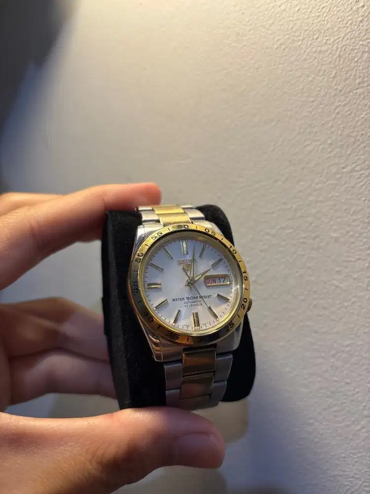 SEIKO 5 Automatic SNKE04K1