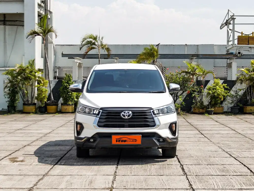 [NOPOL 3ANGKA] TOYOTA KIJANG INNOVA VENTURER 2.4 MATIC 2022 PUTIH