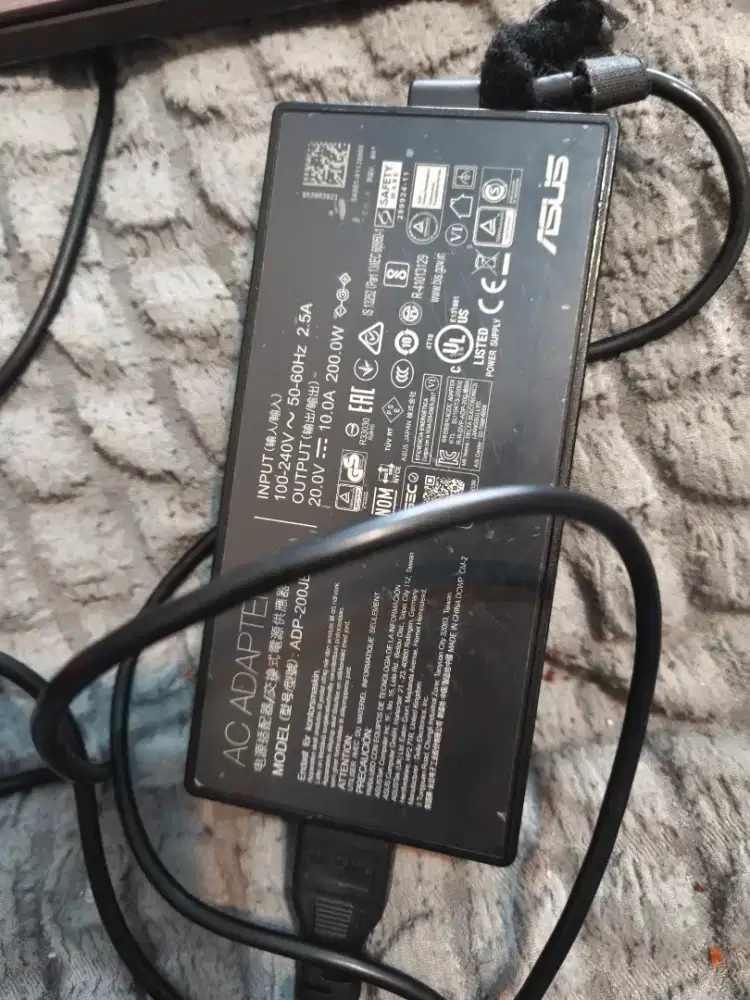 Asus ROG zephyrus G15-GA503QS