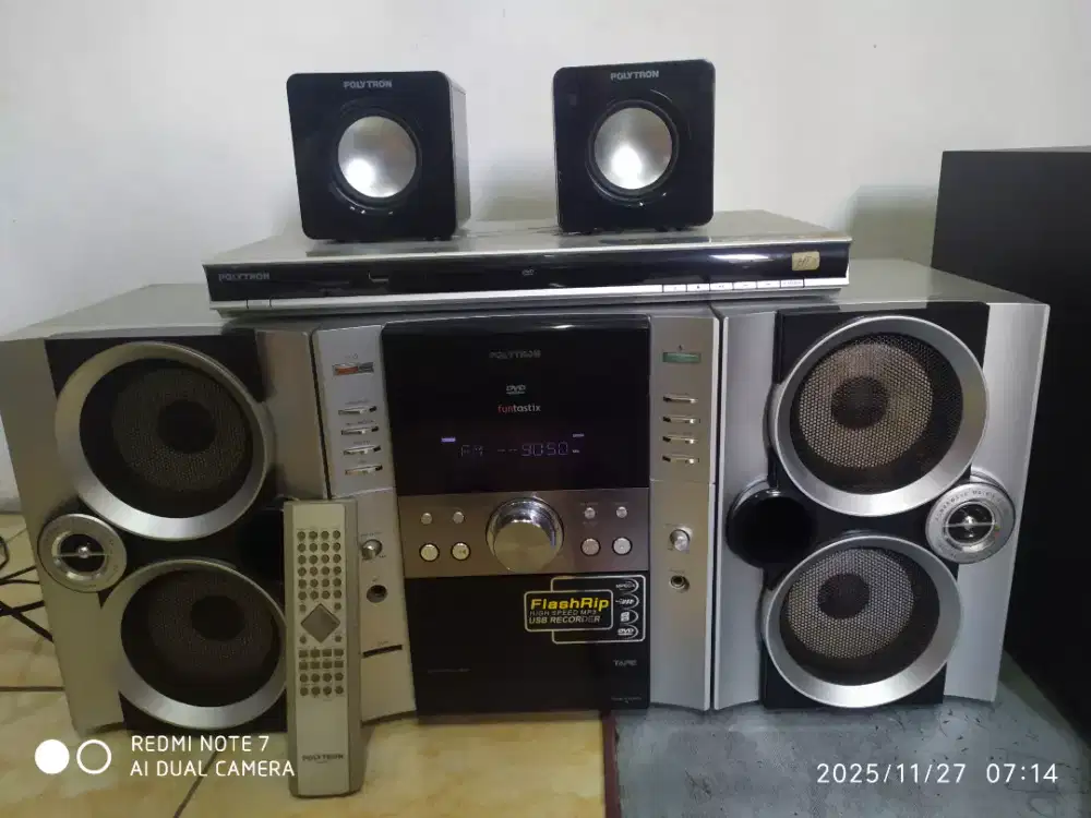 Compo POLYTRON mulus