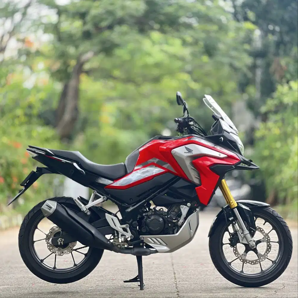 HONDA CB150X MERAH SILVER 2023 KM 6K PAJAK PANJANG SIAP TOURING