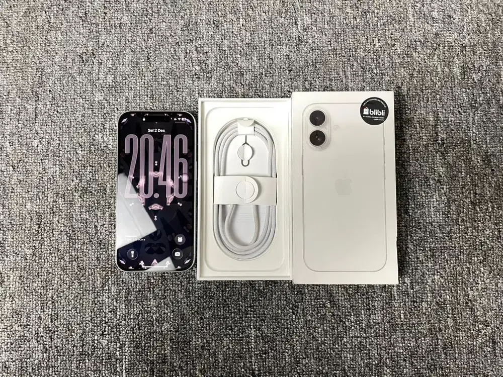 iPhone 16 128 GB iBox