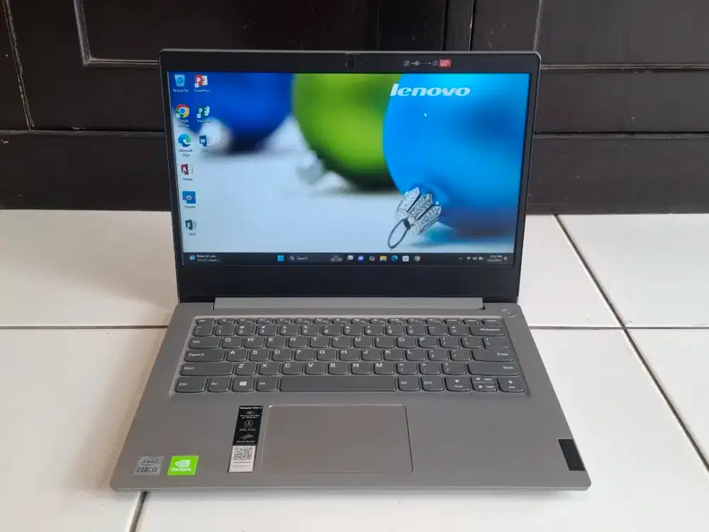 Laptop Lenovo ideapad slim 3,Dual vga nvidia MX330,Intel Core i5 Gen10