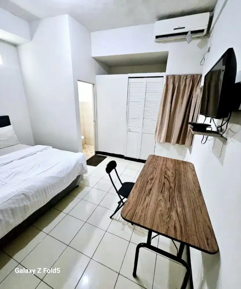 di butuhkan tenaga kerja untuk menjaga kossan dan penginapan