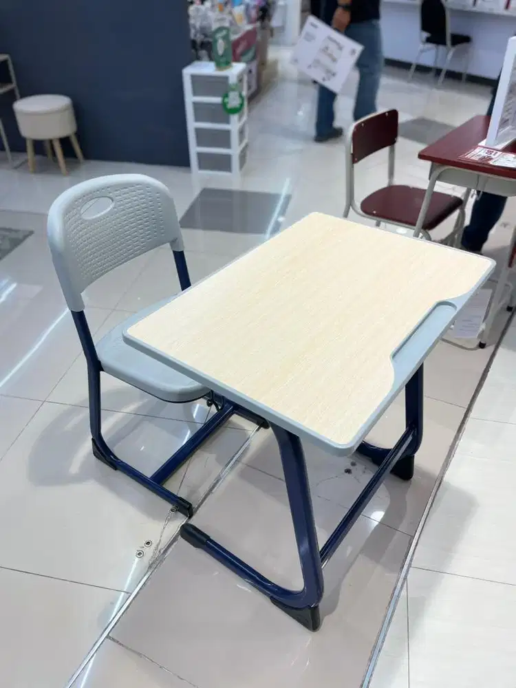 MEJA BELAJAR SEKOLAH