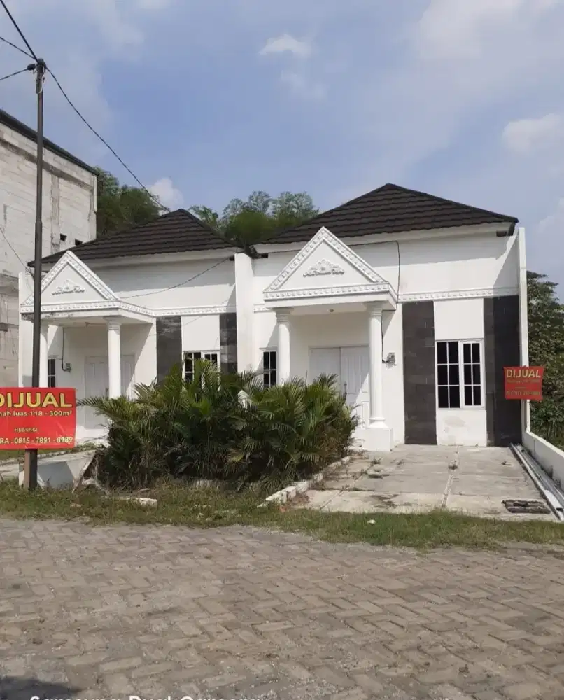Rumah siap huni murah dekat jalan utama