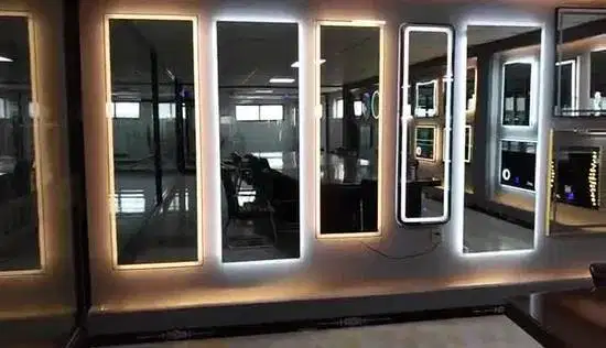 Cermin LED Smart Mirror – Stylish, Hemat Listrik & Mudah Dipasang