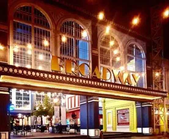 Lowongan Kerja Kasir dan Sales