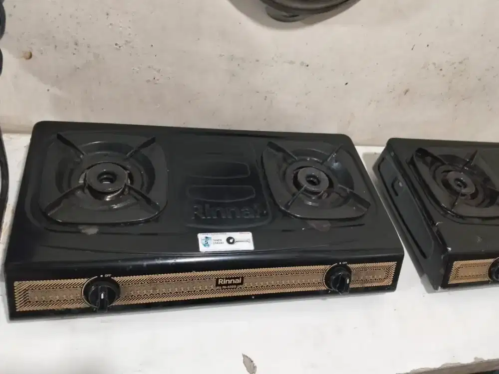 Kompor rinai 2 tungku