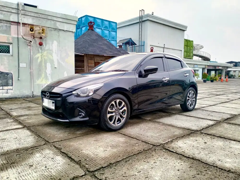 Mazda 2 2017 Bensin