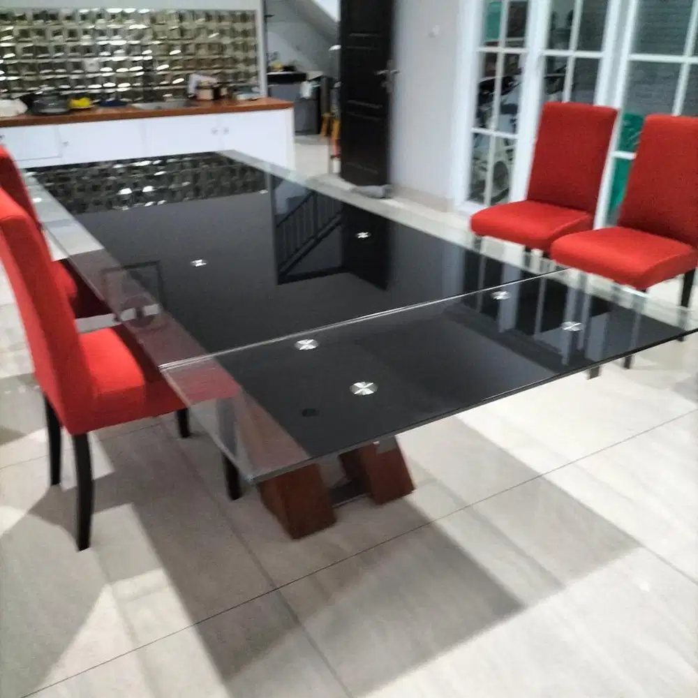 Dijual Meja makan informa