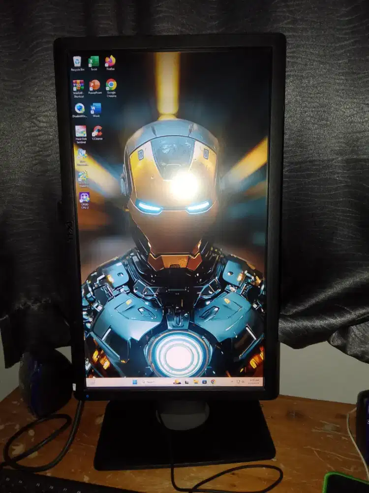 Monitor LED Dell 20 bisa vertikal dan horizontal normal mulus