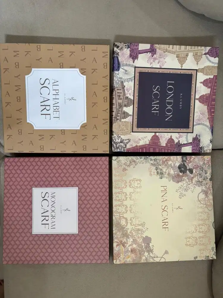 Box Kosong ButtonScarves Original