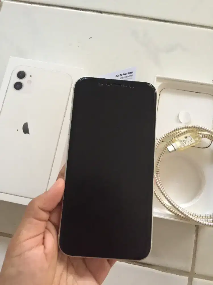 Iphone 11 64gb ex ibox kondisi mati