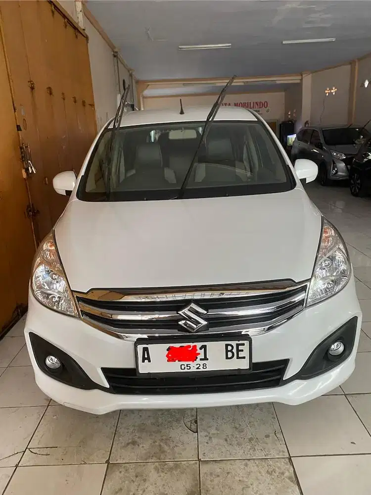 Suzuki Ertiga GL M/T