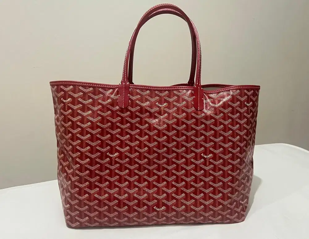 Goyard saint louis (color red) (size PM)
