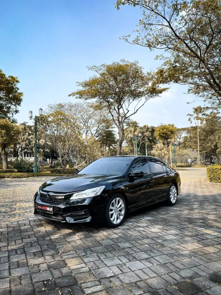 HONDA ACCORD 2.4 VTI MATIC HITAM 2018 SEDAN KEREN SANGAT MEWAH
