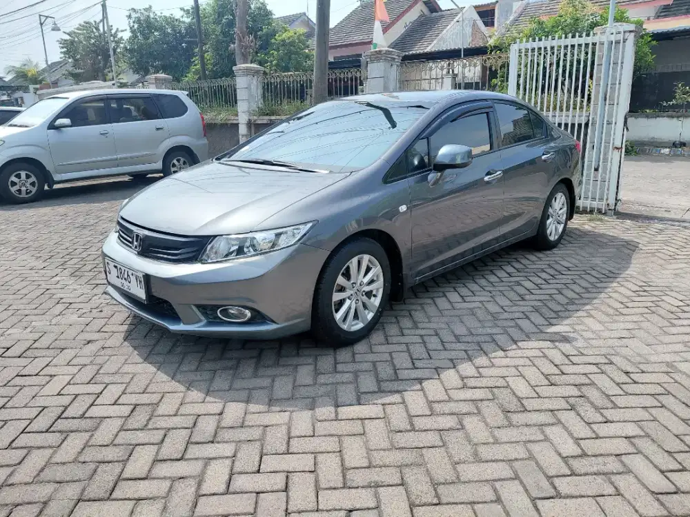 Civic Fb 1.8 MT Low KM ODO