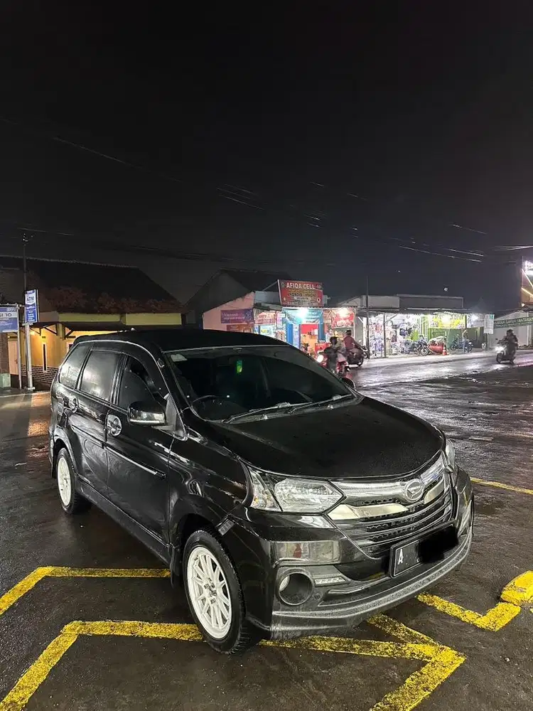 Xenia R sporty manual