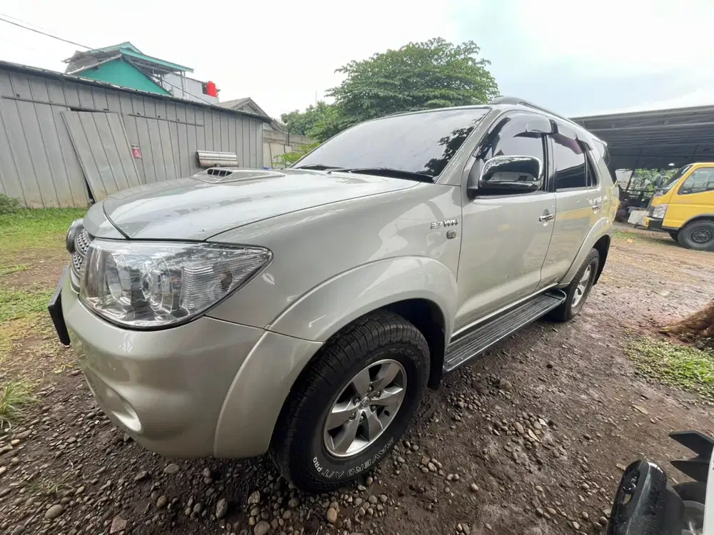 Toyota Fortuner 2007 Bensin