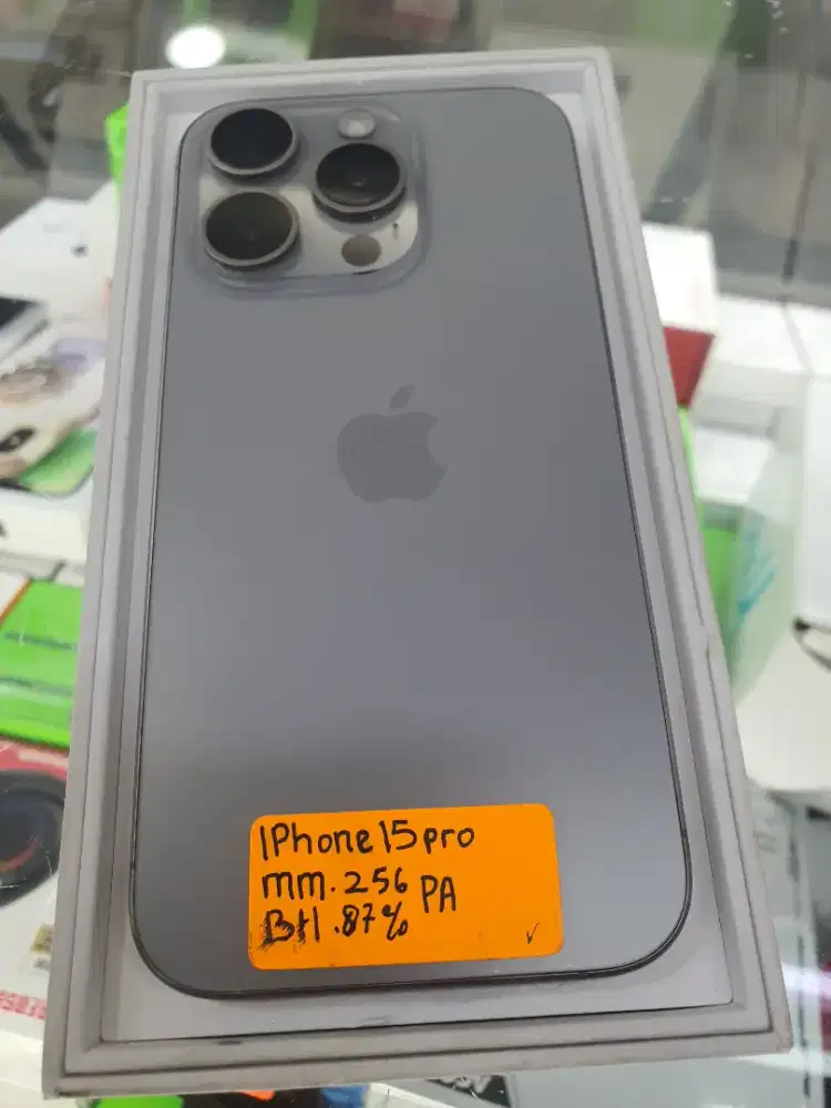 Iphone 15 pro 256 natural bekas ibox
