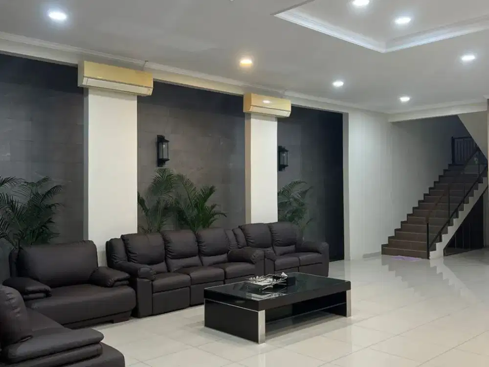 RUMAH MEWAH LAYOUT PLONG KAWASAN CLUSTER ELIT CROWN PHG GADING SERPONG