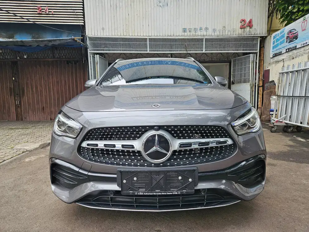 Antik 16 rb km Mercedes GLA200 AMG Line MBUX 2023 nik 2022 gla 200 abu