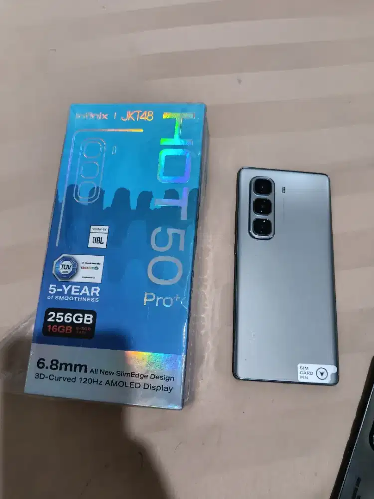Infinix hot 50pro+ 8/256