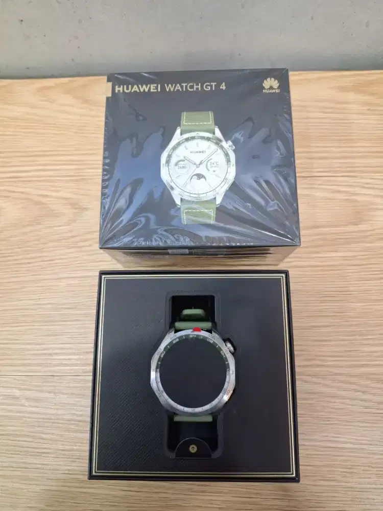 Huawei watch gt4 like new